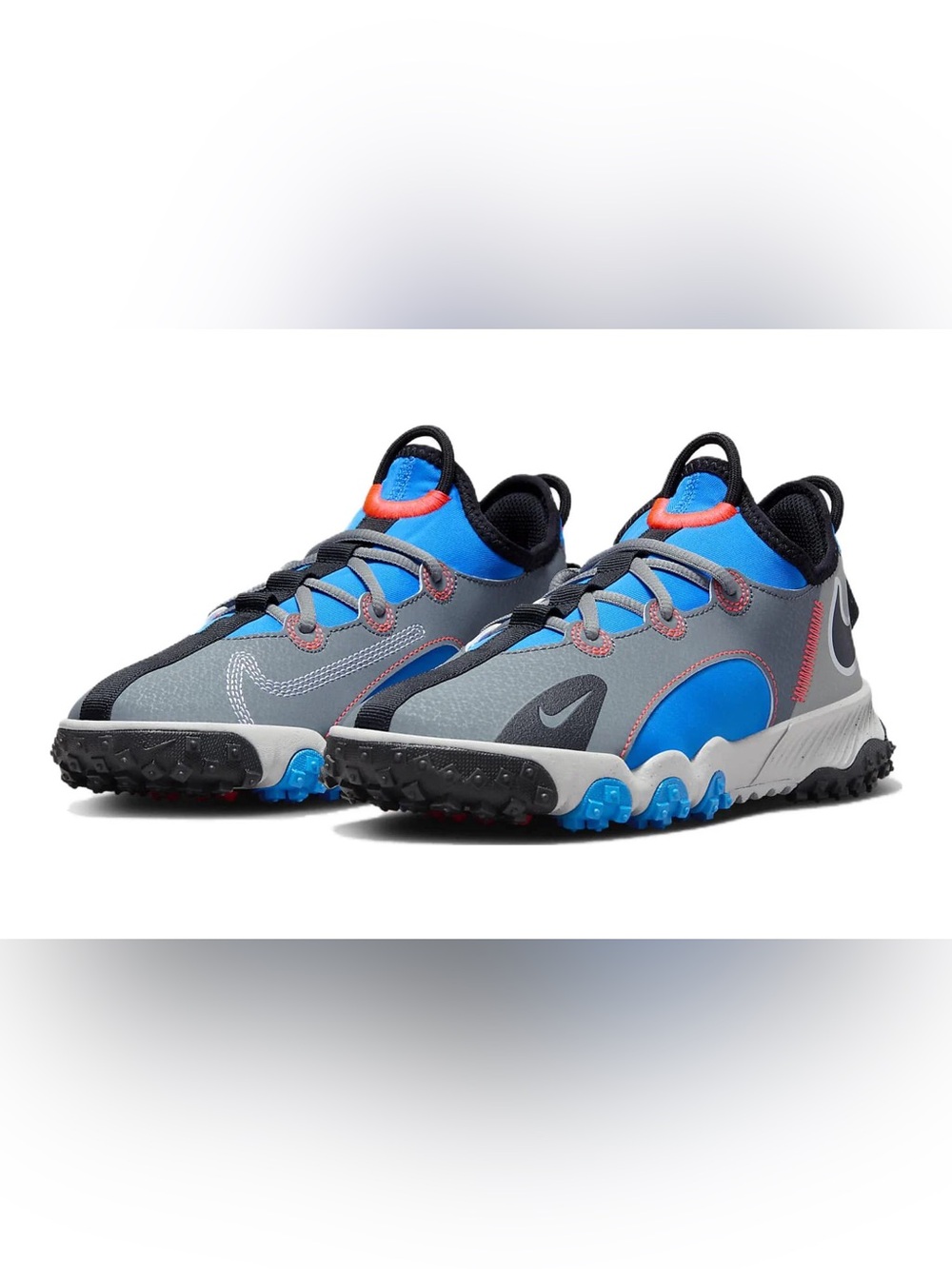 Nike future field turf baseball shoes boys size 2